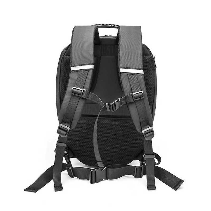 スマートアイアンマンLEDバックパック 男女兼用 バイクヘル - Motorcycle Helmet Backpack Waterproof Led のレビューと価格
